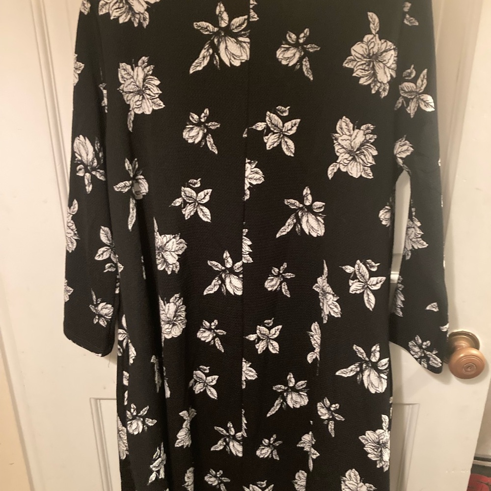 Honey & Lace dress, size L - Picture 2 of 4